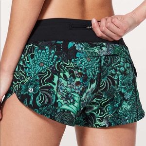 Lululemon Speed Short 2.5” Memoir MultiGreen